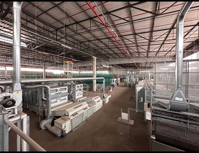 5,386M² FACTORY TO LET IN WADEVILLE